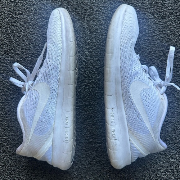 Nike White Women’s Run Natural Shoes Sneakers size 8 - Picture 6 of 6